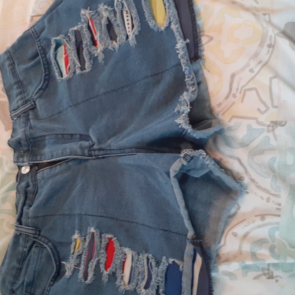 Miss Look colorful distressed jean shorts size large - Picture 3 of 7